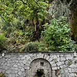 το φαραγγι του παρνασσου *